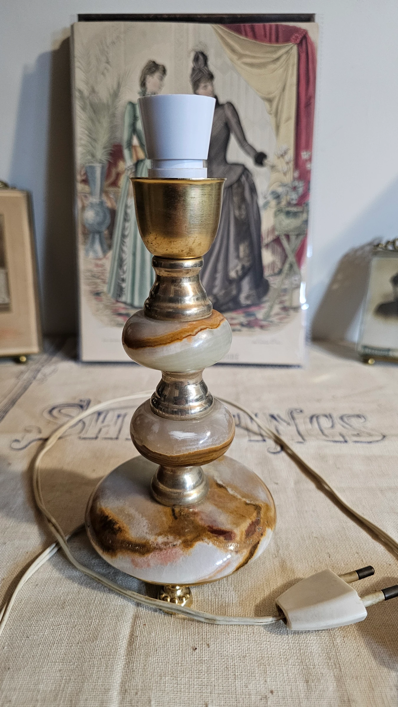 Vintage and unique lamp – photo 6